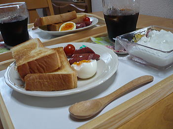 毎朝おいしい朝食ありがとう♪