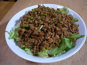 簡単おいしいタレそぼろ丼♪