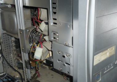 PCタワー内部