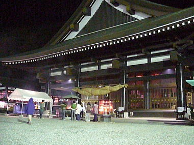 人影はまだまばら・・・