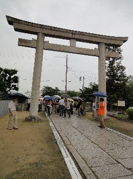 大石神社・・・